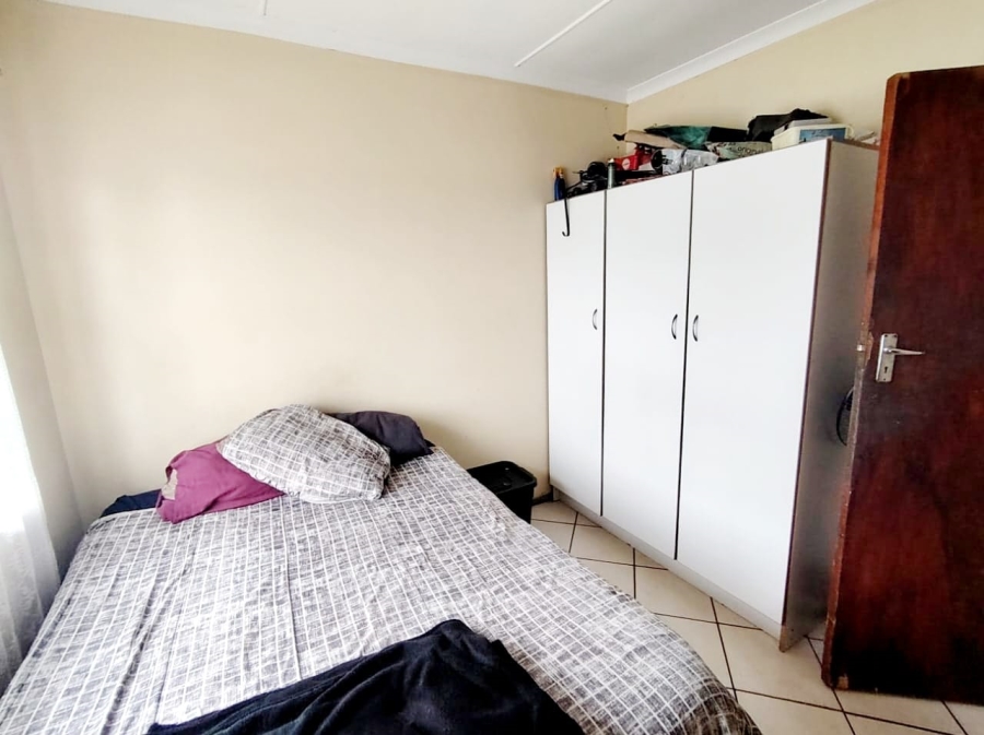 5 Bedroom Property for Sale in Amalinda Eastern Cape